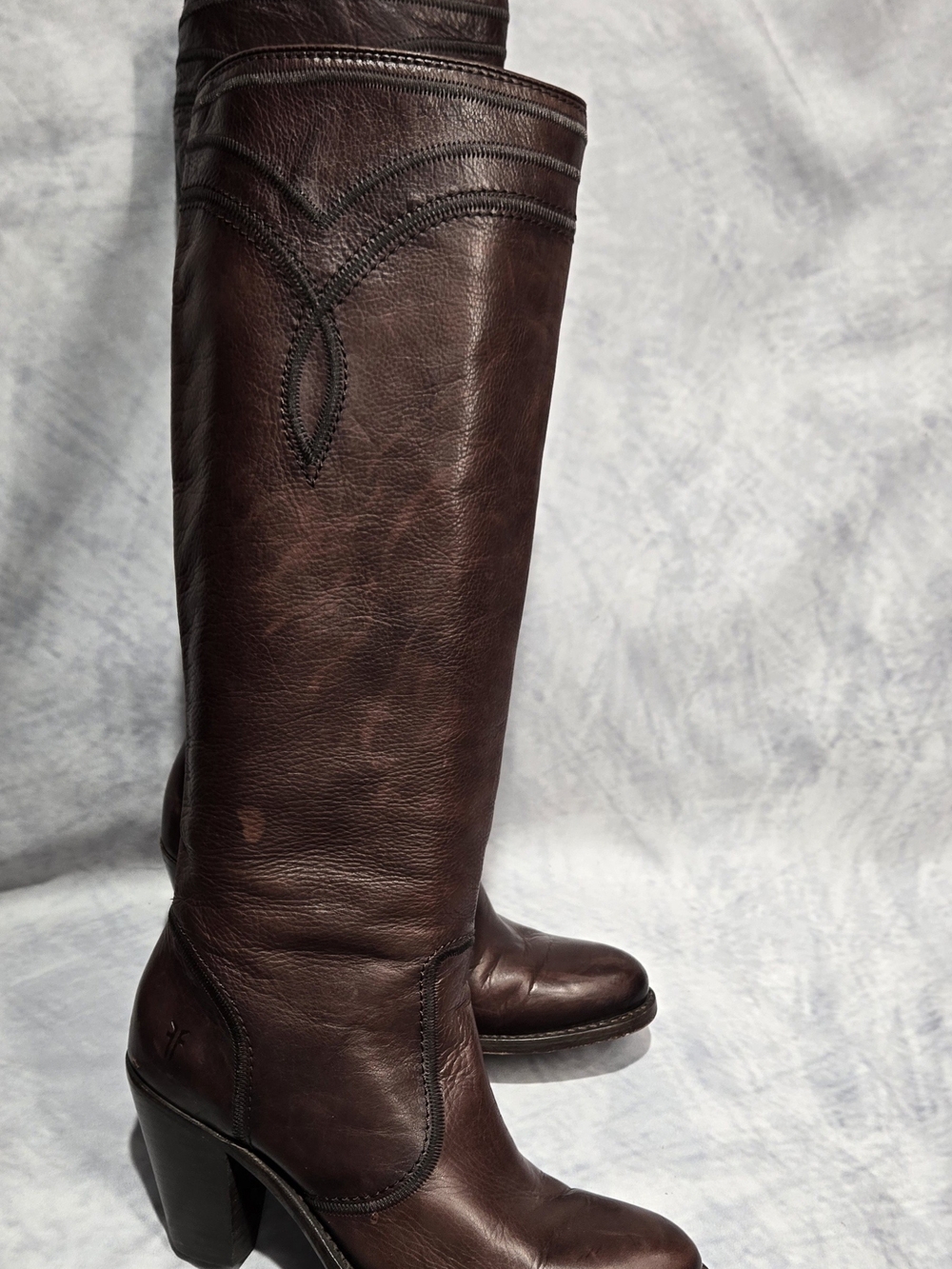 Frye Mustang Stitch Tall Boot Dark Brown US 7 Block Heel Cowboy Boot Western